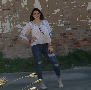 Meet your Posher, Alana